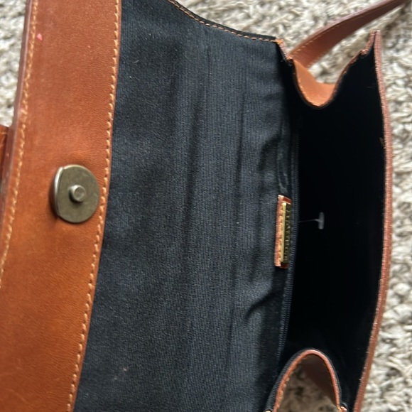 Franchi  Camel Leather Crosssbody Bag - Picture 10 of 13